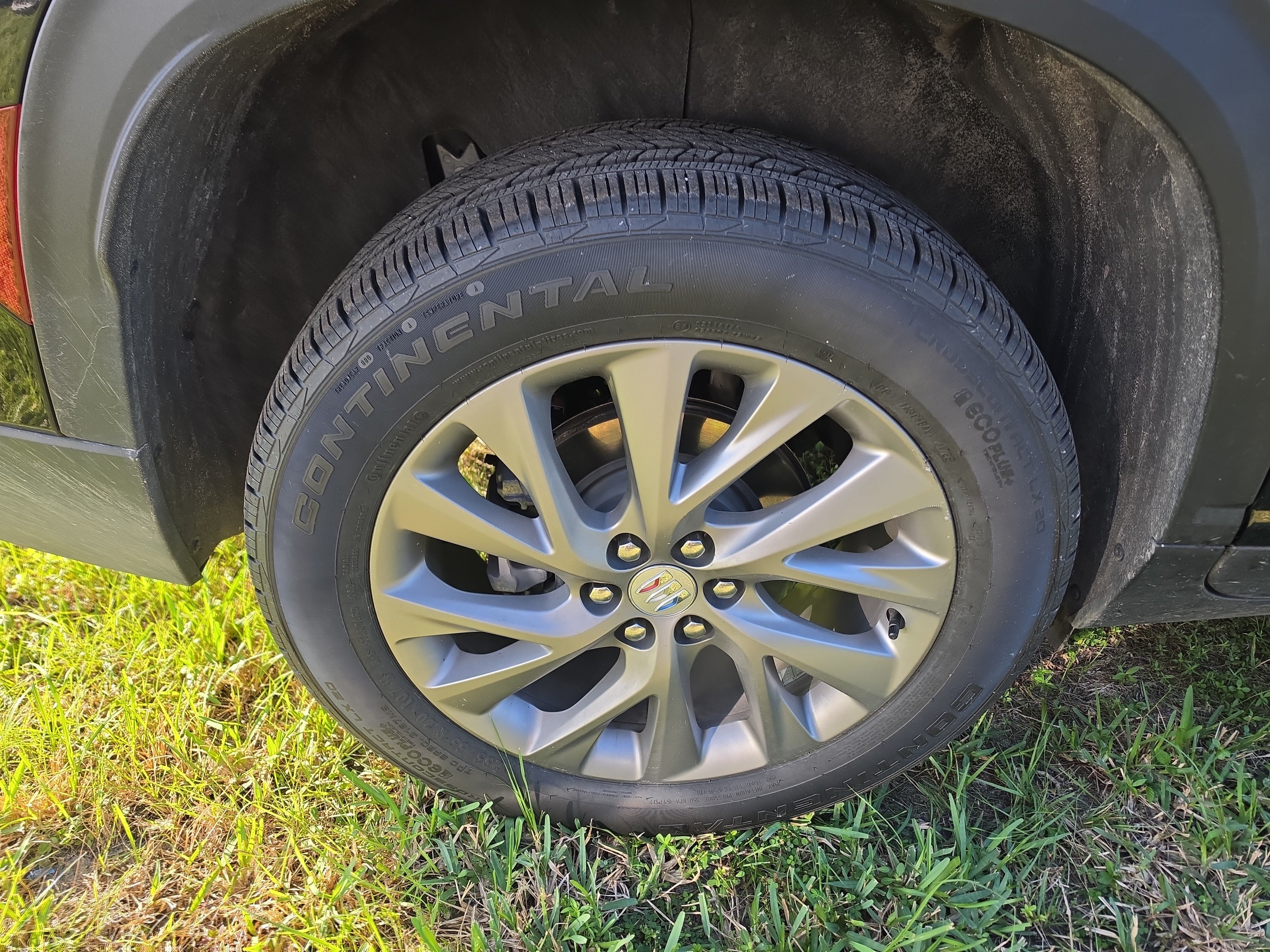Used 2026 Buick Enclave Preferred w/ Power Package FWD image 6