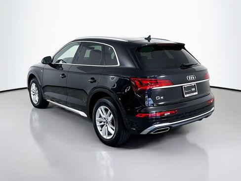 Certified 2023 Audi Q5 2.0T Premium w/ Convenience Package AWD/4WD image 3