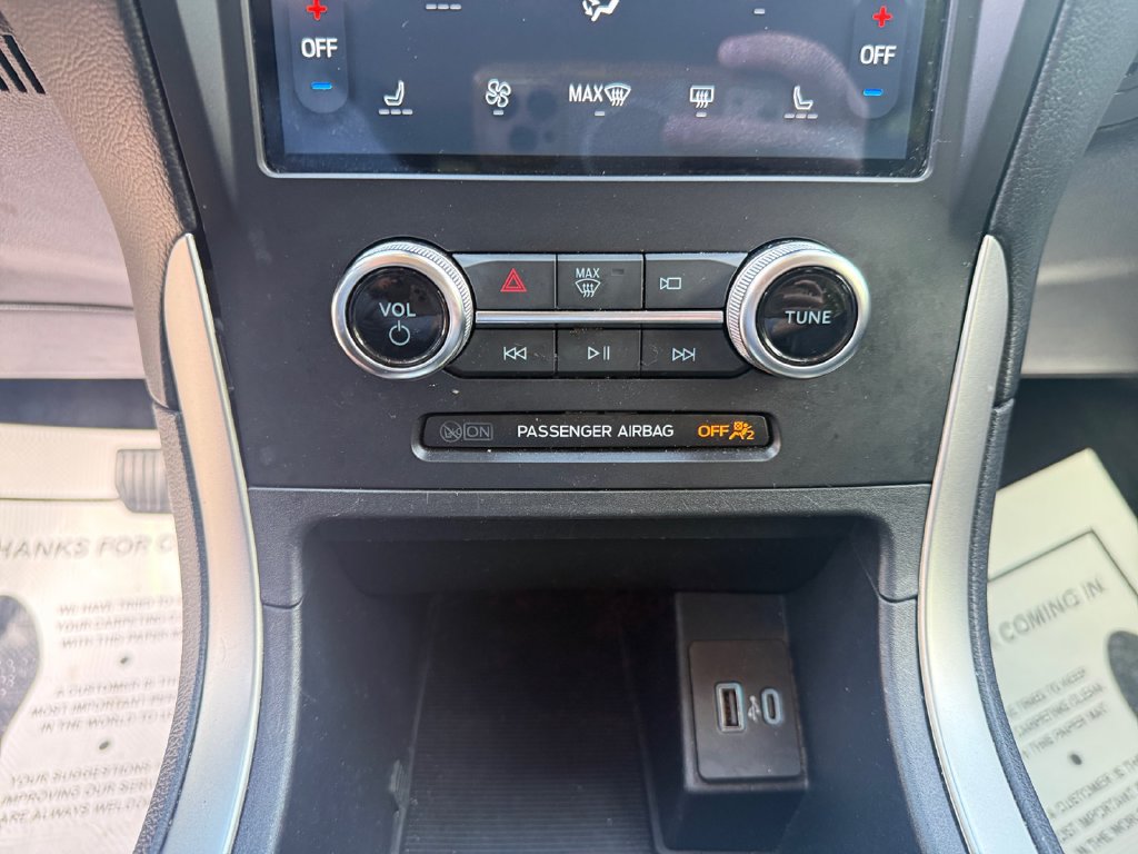 Used 2024 Ford Edge SEL AWD/4WD image 23