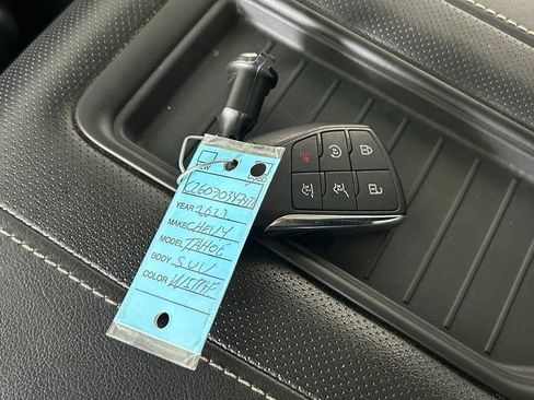 Used 2022 Chevrolet Tahoe Premier w/ Premium Package 2 RWD image 48