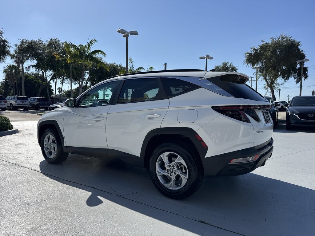 Used 2023 Hyundai Tucson SEL AWD/4WD image 26