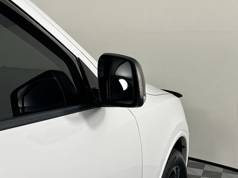 Used 2021 Dodge Durango R/T w/ Blacktop Package image 17