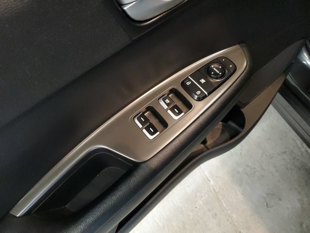 Used 2019 Kia Optima LX FWD image 13