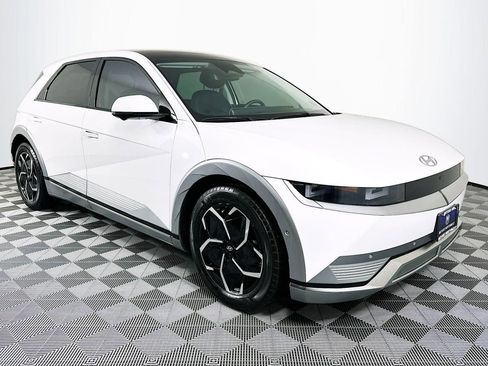 Used 2024 Hyundai Ioniq 5 Limited image 30