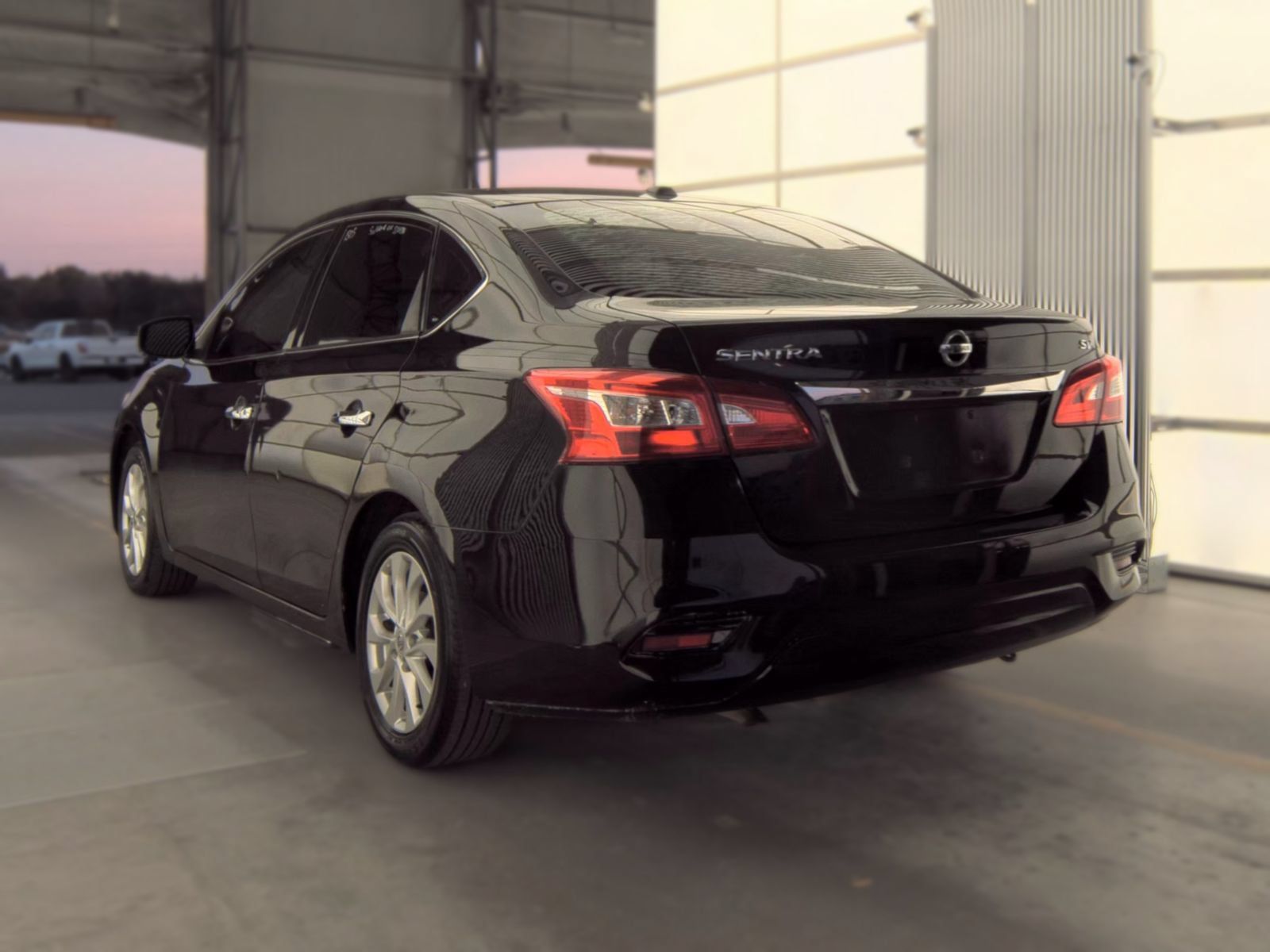 Used 2017 Nissan Sentra SV w/ Style Package FWD image 2