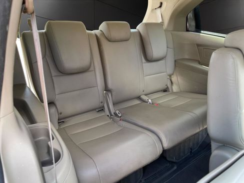 Used 2014 Honda Odyssey EX-L image 25