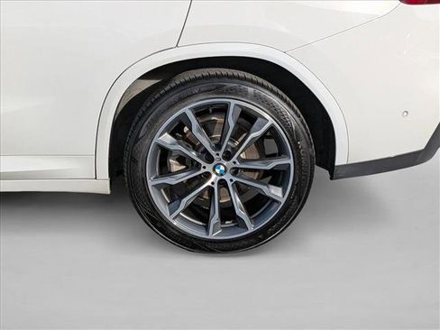 Used 2019 BMW X4 xDrive30i w/ Executive Package image 25