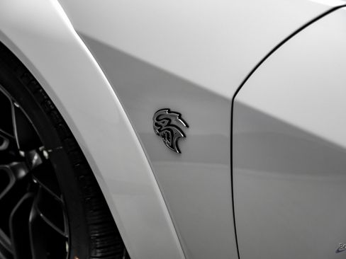 Used 2023 Dodge Challenger SRT Hellcat w/ Driver Convenience Group image 31