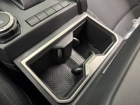 New 2025 Toyota Tacoma SR5 image 27