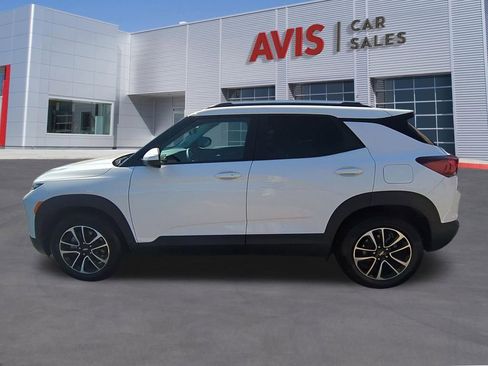 Used 2025 Chevrolet TrailBlazer LT image 10