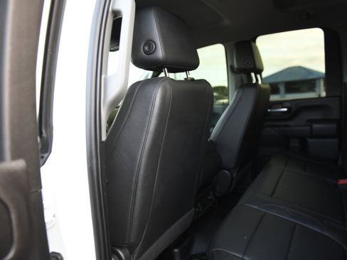 Used 2022 GMC Sierra 2500 Pro w/ Convenience Package image 21