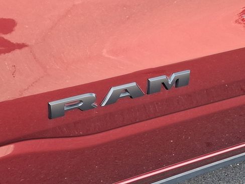 Used 2023 RAM 1500 Limited image 32