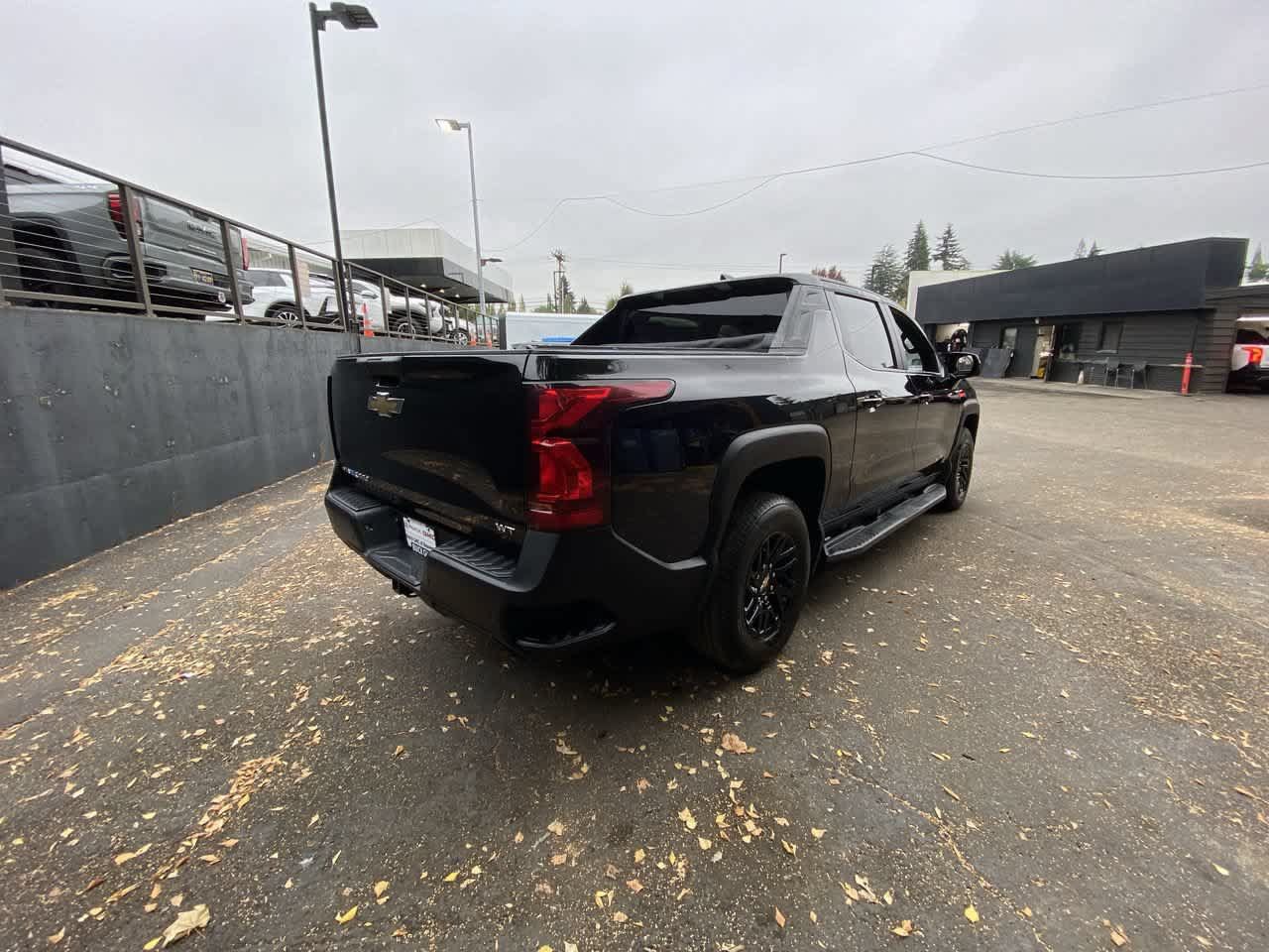 Used 2024 Chevrolet Silverado EV W/T AWD/4WD image 6