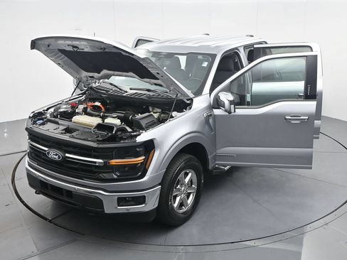 Certified 2024 Ford F150 XLT w/ Equipment Group 302A MID AWD/4WD image 39