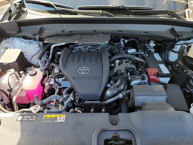 Used 2026 Toyota Grand Highlander AWD image 27