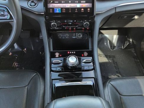 Used 2023 Jeep Grand Cherokee L Overland AWD/4WD image 19