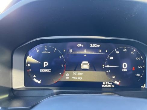 New 2026 Mitsubishi Outlander SE image 8