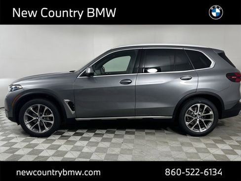 New 2026 BMW X5 xDrive40i w/ Climate Comfort Package image 4