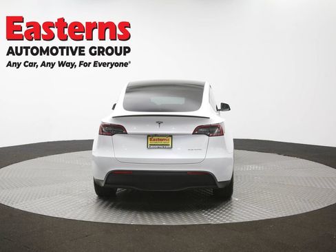 Used 2023 Tesla Model Y Long Range AWD/4WD image 31