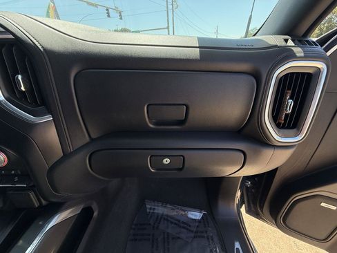 Used 2020 GMC Sierra 2500 AT4 w/ AT4 Premium Package AWD/4WD image 66