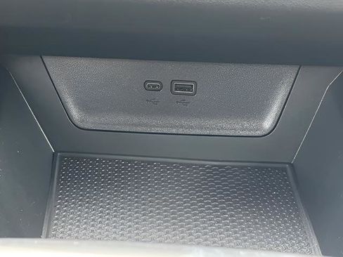 New 2026 Chevrolet Equinox ACTIV AWD/4WD image 29
