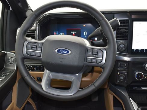 Used 2025 Ford F250 Lariat w/ Lariat Ultimate Package image 28