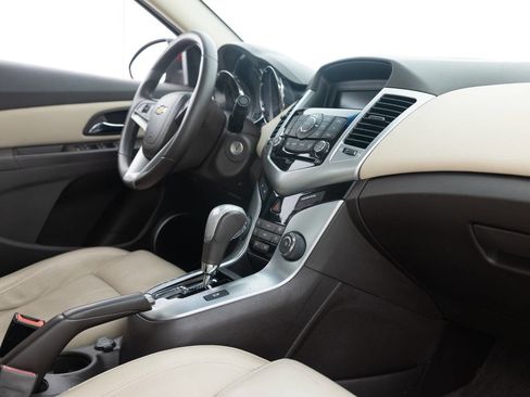 Used 2011 Chevrolet Cruze LTZ w/ RS Package image 29