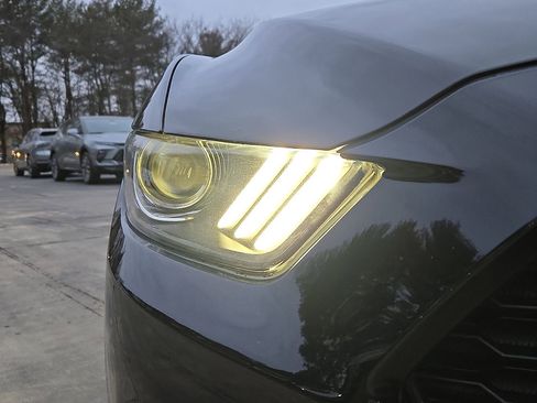 Used 2015 Ford Mustang Coupe w/ Equipment Group 051A image 26