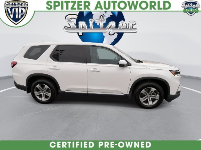 Used 2025 Honda Pilot EX-L image 11
