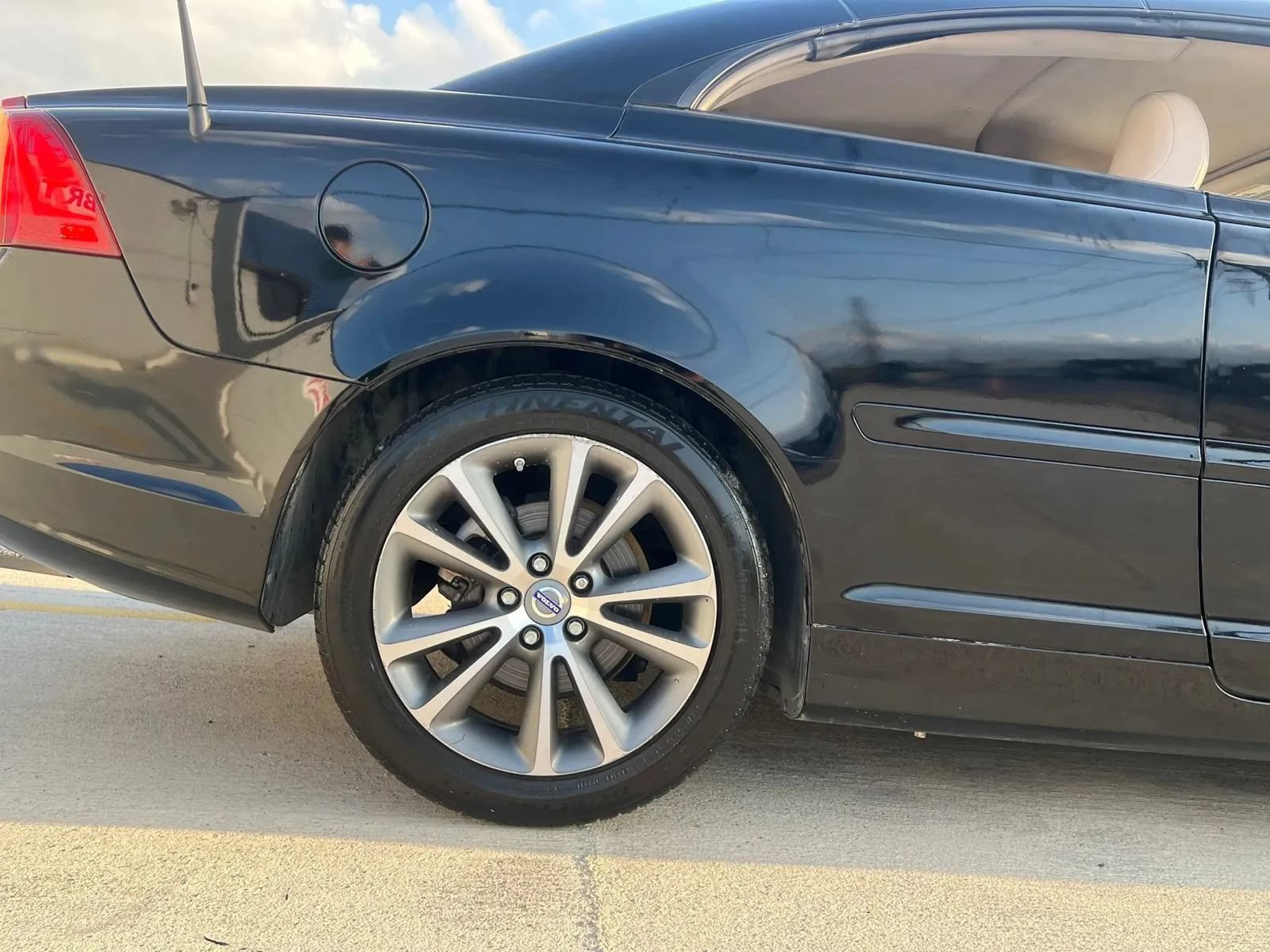 Used 2011 Volvo C70 T5 FWD image 53