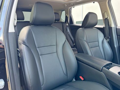 Used 2024 Nissan Rogue SL w/ SL Premium Package FWD image 33