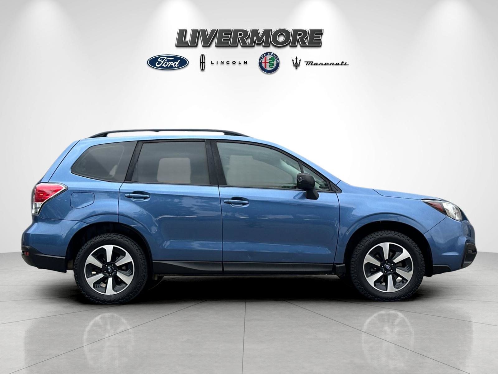 Used 2017 Subaru Forester 2.5i w/ Alloy Wheel Package AWD/4WD image 2