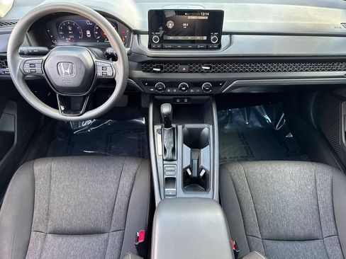 Used 2025 Honda Accord SE image 16