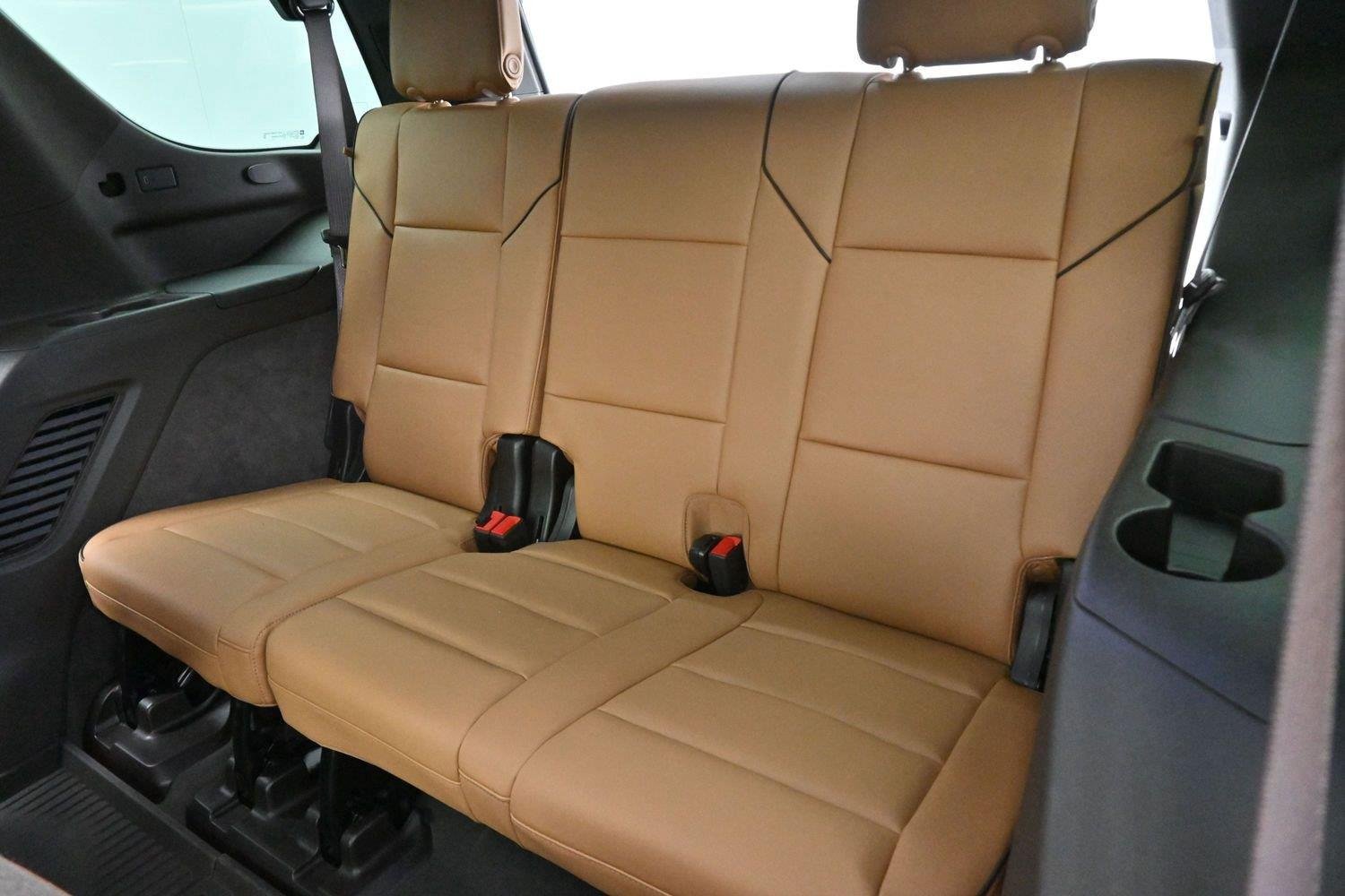 Certified 2025 Cadillac Escalade Premium Luxury AWD/4WD image 35