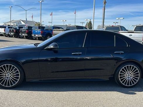 Used 2023 Mercedes-Benz C 300 Sedan image 7