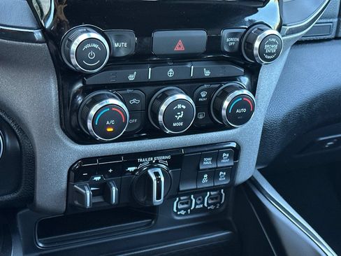 Used 2021 RAM 1500 Big Horn w/ Built-to-serve Edition AWD/4WD image 20