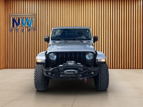 Used 2021 Jeep Gladiator Sport AWD/4WD image 2