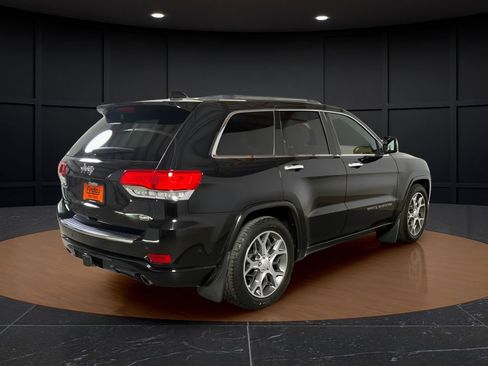 Used 2020 Jeep Grand Cherokee Overland AWD/4WD image 5