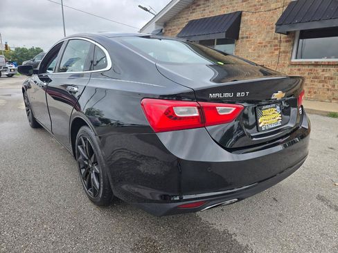 Used 2017 Chevrolet Malibu Premier w/ Premier Sun and Wheel Package FWD image 7