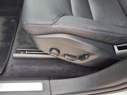 Certified 2024 Volvo XC90 B6 Plus w/ Protection Package Premier image 22