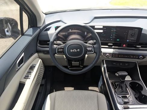 New 2026 Kia Carnival SX FWD image 19