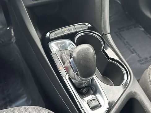 Used 2023 Buick Encore GX Preferred w/ Cold Weather Comfort Package image 27