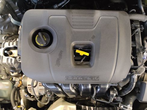 Used 2024 Kia Forte LXS FWD image 30
