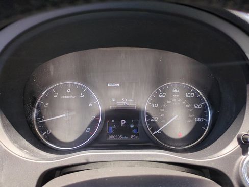 Used 2017 Mitsubishi Outlander GT AWD/4WD image 22
