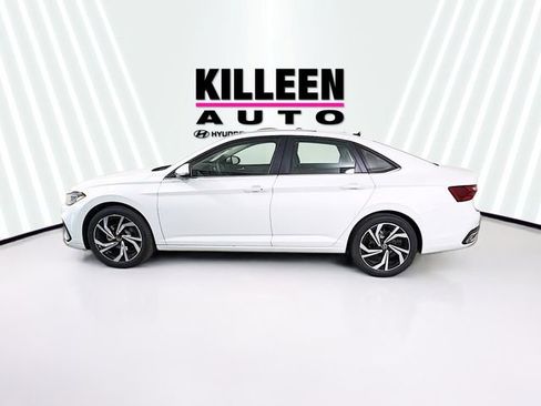 New 2026 Volkswagen Jetta SEL FWD image 4