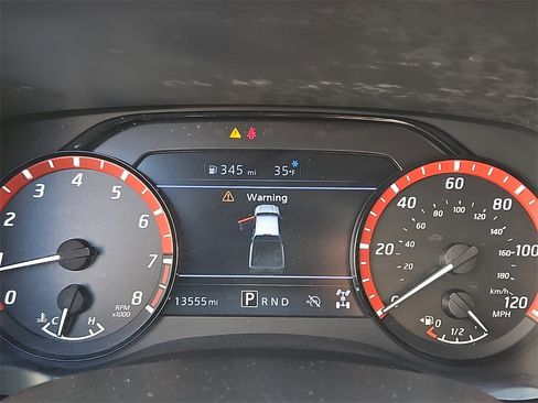 Certified 2024 Nissan Frontier PRO-4X w/ Off-Road Protection Package image 24