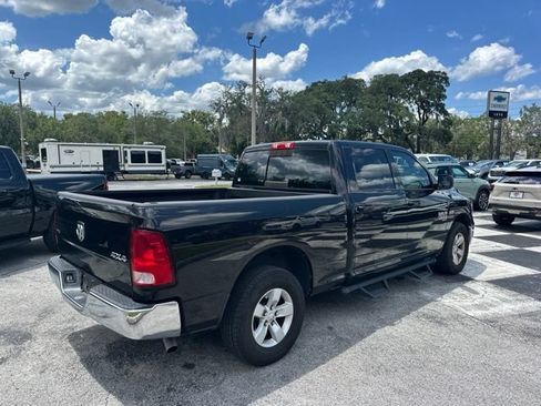 Used 2020 RAM 1500 Classic SLT AWD/4WD image 5