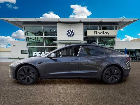 Used 2025 Tesla Model 3 Long Range RWD image 3