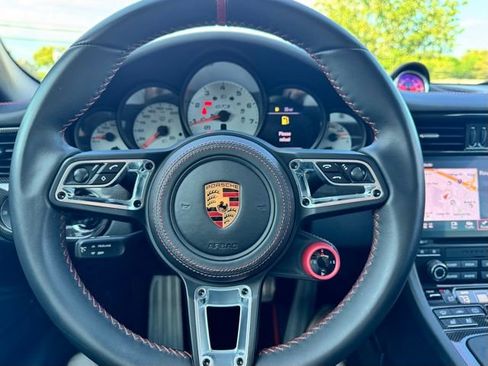 Used 2019 Porsche 911 Carrera GTS RWD image 27