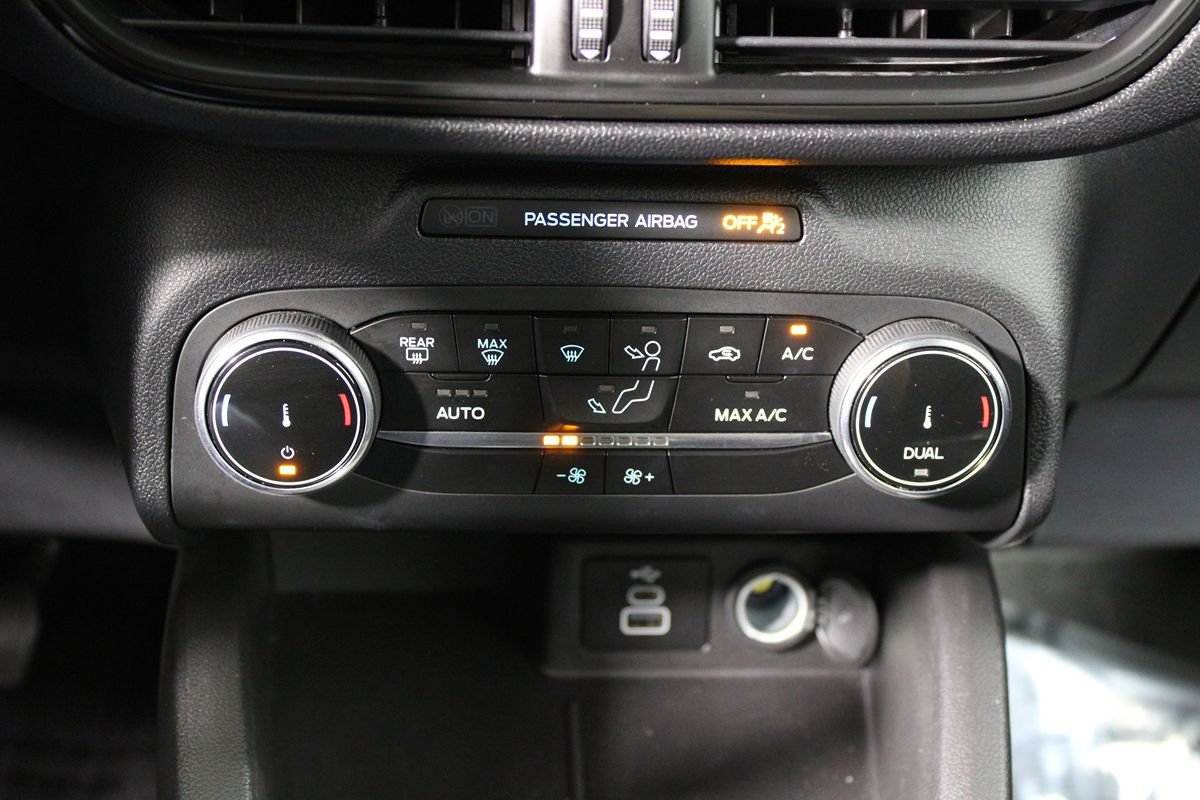 Used 2025 Ford Escape ST-Line FWD image 18